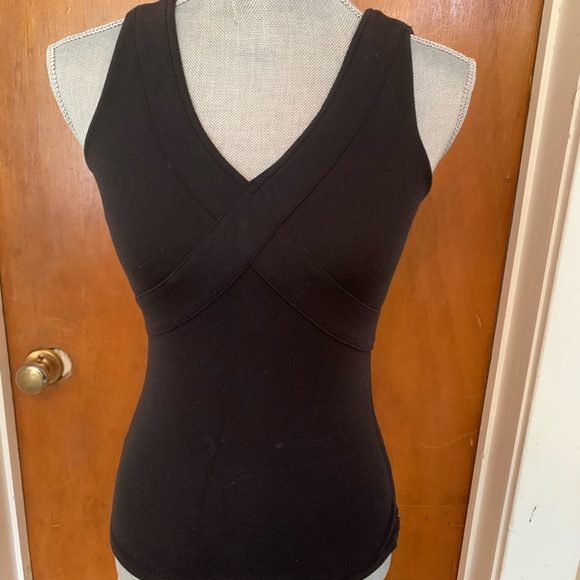 Lululemon Black V front and back tank - Picture 2 of 5